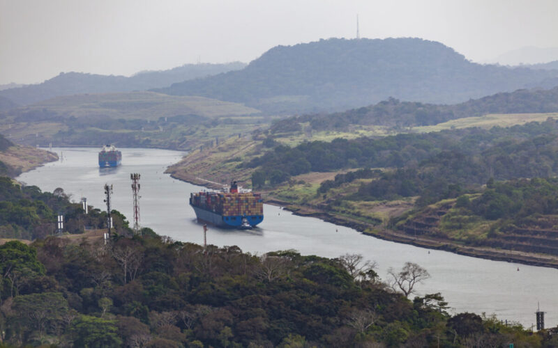 Panama Canal increases daily slots at Panamax Locks