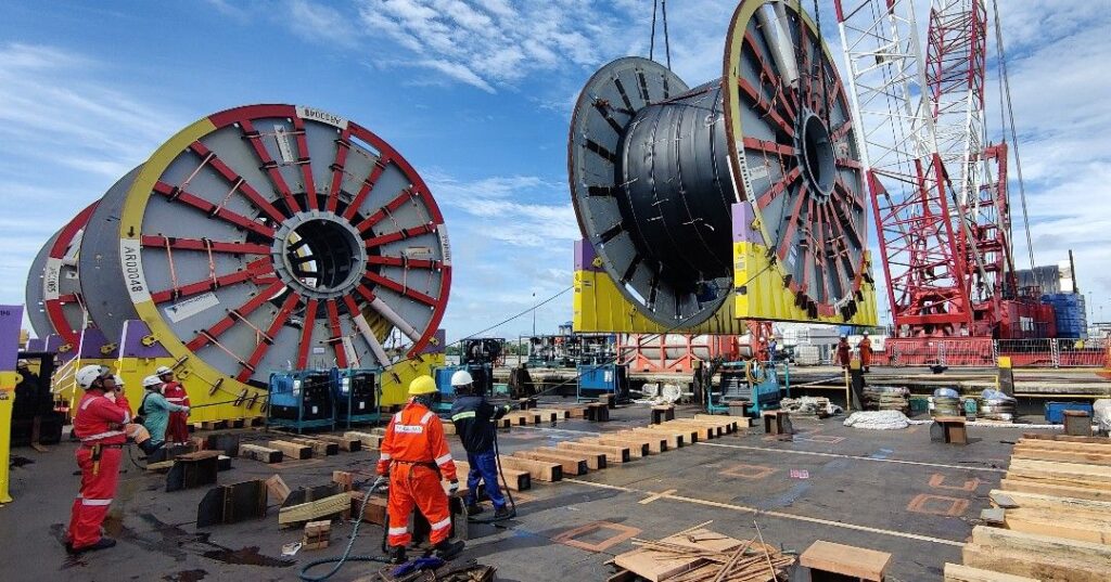 Subsea7 done with pipeline replacement off Brunei for Shell (Photo)