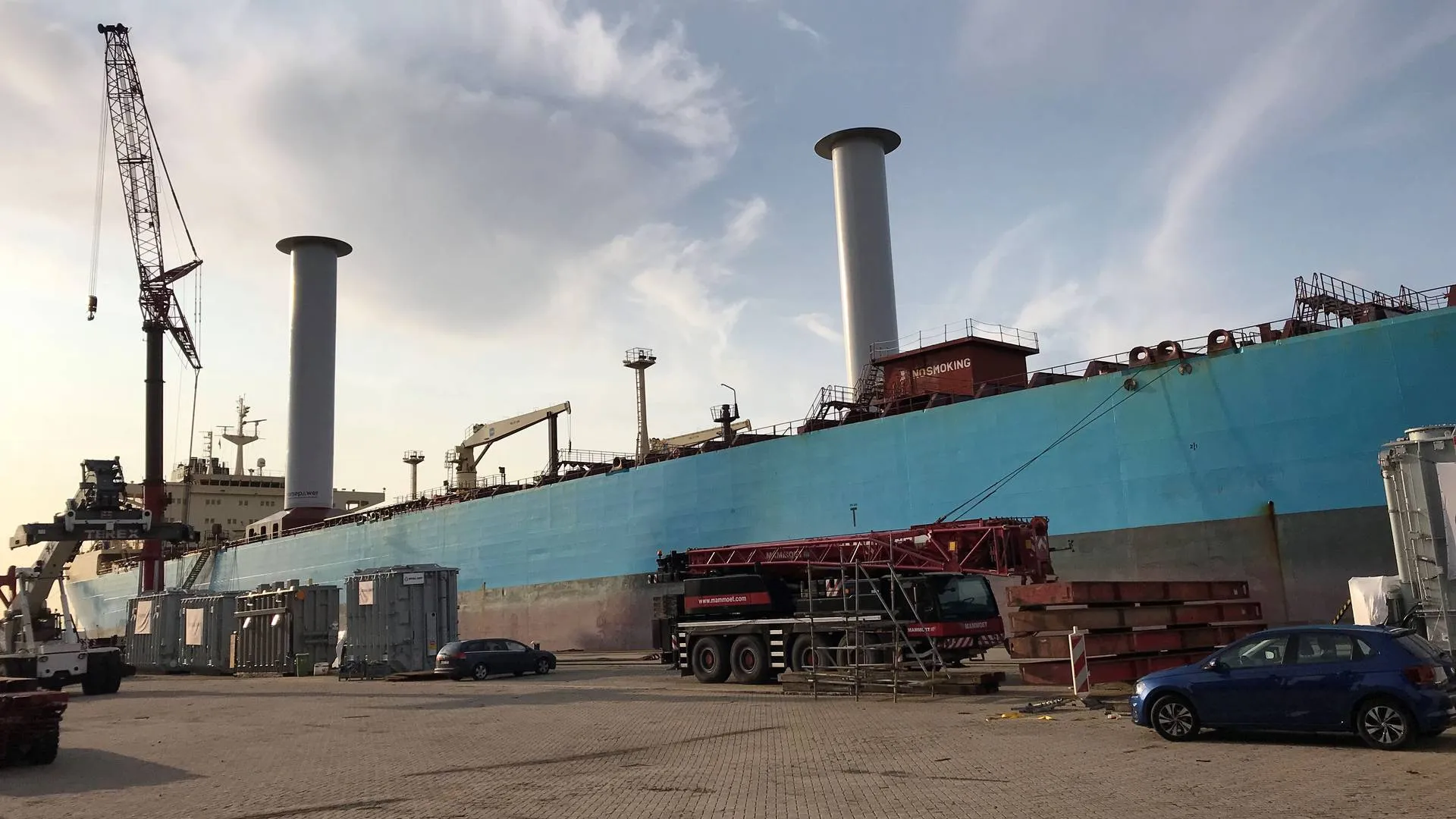 Wind propelling Maersk Tankers' oil transport