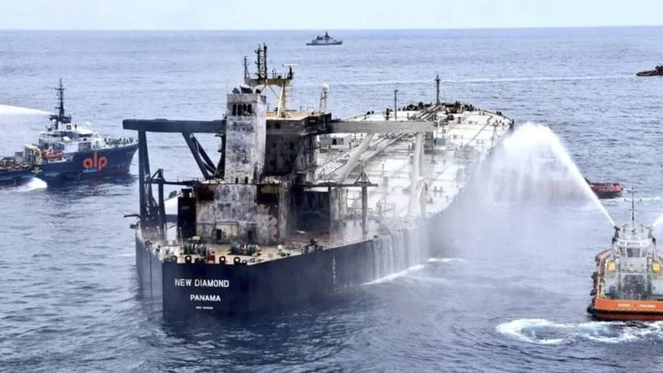Fire aboard supertanker is put out
