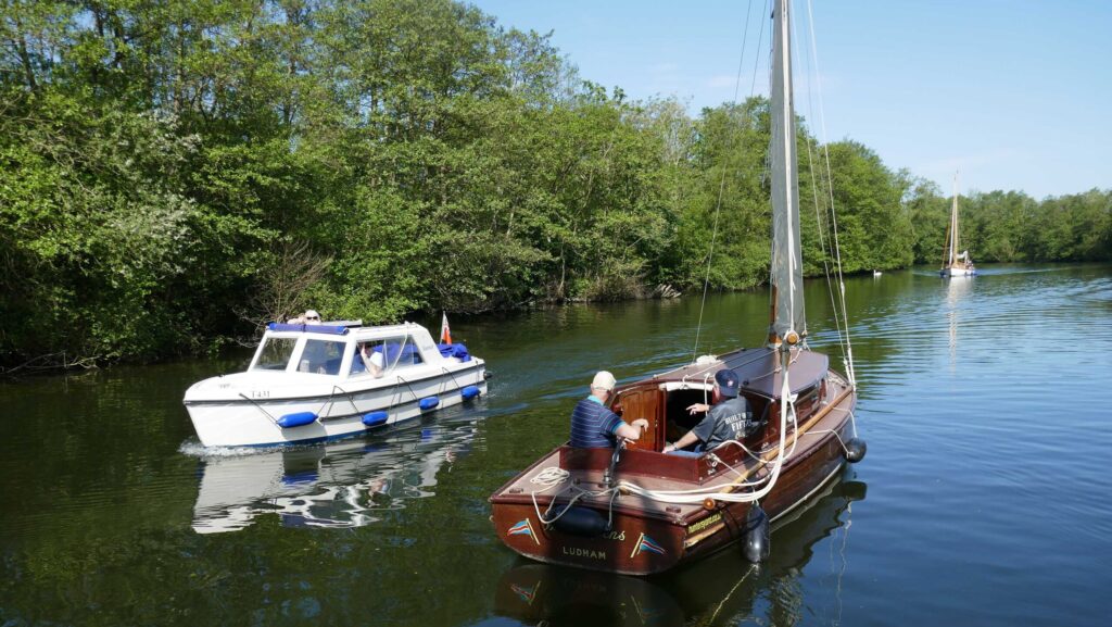 Fund Britain’s Waterways announces national events and boat trips for May bank holiday