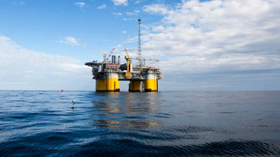 Norway cuts oil budget by USD 23 billion
