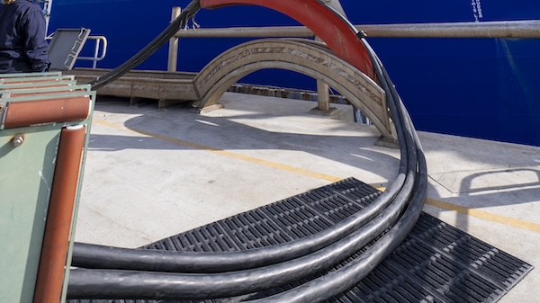 Polar Tanker, Inc.’s Shore Power Initiative / Leading the way in maritime sustainability
