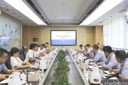 Shanghai Merchant Ship Design and Research Institute (SDARI) signed a strategic cooperation agreement with Shanghai Jinjiang Shipping Co., Ltd.