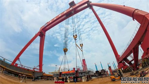 China's first multi-functional measures platform 