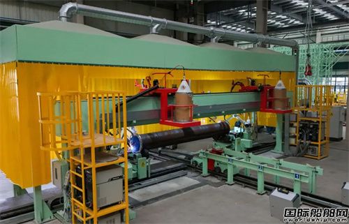 COSCO Shipping Heavy Industry's first fully automated, unmanned pipe processing smart production line has commenced operation.