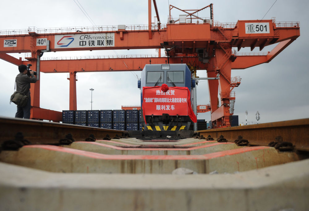 Goods Connect the World, Linking Mountains and Seas; Galloping Thousands of Miles, Continuing the Splendid Chapter—Observation on China-Europe Freight Trains Injecting New Vitality into World Economic Development
