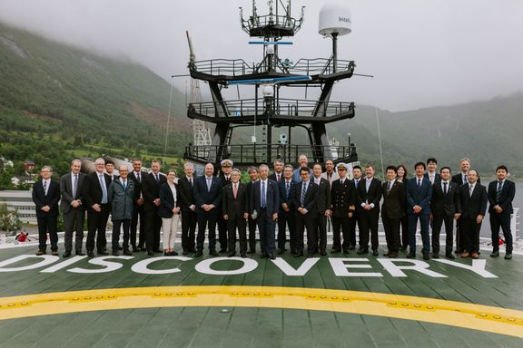 Delivery of cable laying vessel to Toyo Construction